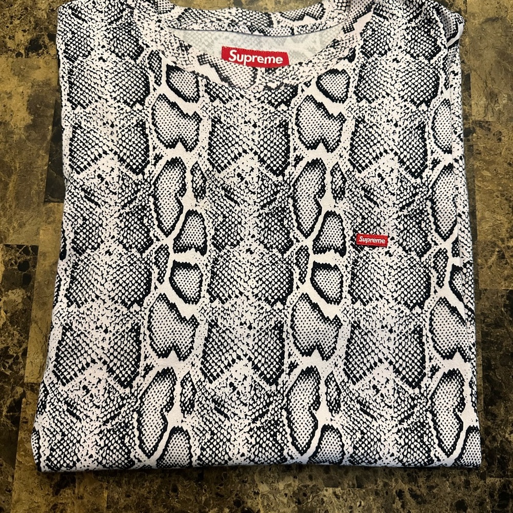 Supreme Small Box Logo (SS24)